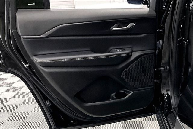 2023 Jeep Grand Cherokee L Altitude 4x4-Sunroof-Adaptive Cruise-Htd Seats