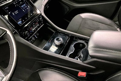 2023 Jeep Grand Cherokee L Altitude 4X4-Sunroof-Adaptive Cruise