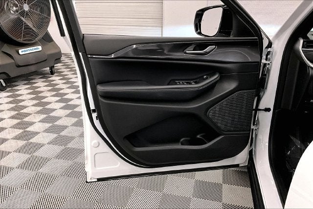 2023 Jeep Grand Cherokee L Altitude 4X4-Sunroof-Adaptive Cruise
