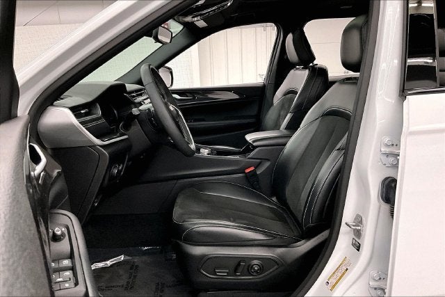 2023 Jeep Grand Cherokee L Altitude 4X4-Sunroof-Adaptive Cruise