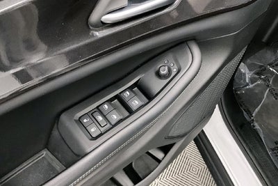 2023 Jeep Grand Cherokee L Altitude 4X4-Sunroof-Adaptive Cruise