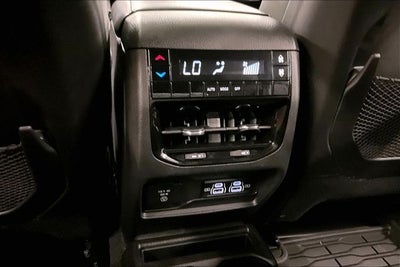 2025 Jeep Grand Cherokee L Altitude X 4x4-Sunroof-Adaptive Cruise-Htd Seats