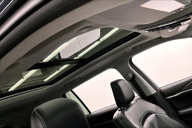 2023 Jeep Grand Cherokee L Limited 4x4-Pano Roof-Adaptive Cruise-Htd Seats