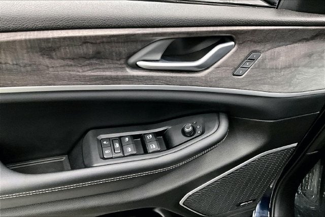 2023 Jeep Grand Cherokee L Limited 4x4-Pano Roof-Adaptive Cruise-Htd Seats