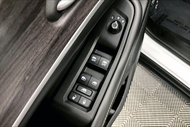 2023 Jeep Grand Cherokee L Limited 4x4-Adaptive Cruise-Htd Seats-Remote Start