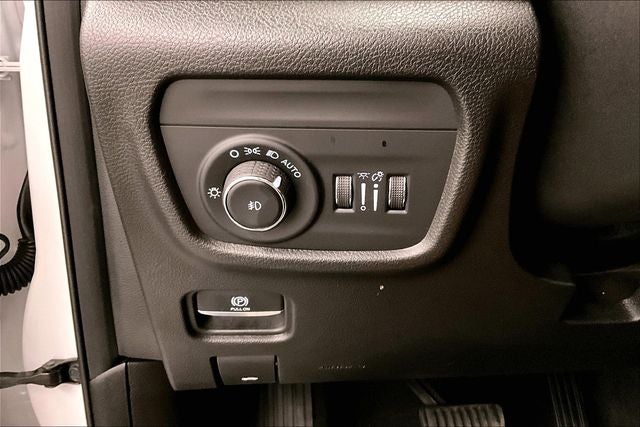 2023 Jeep Grand Cherokee L Limited 4x4-Adaptive Cruise-Htd Seats-Remote Start