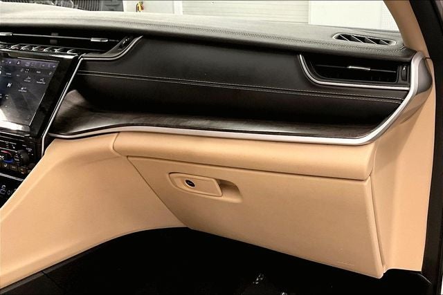 2022 Jeep Grand Cherokee L Limited 4x4 - Pano Roof - Adaptive Cruise - Htd Seats