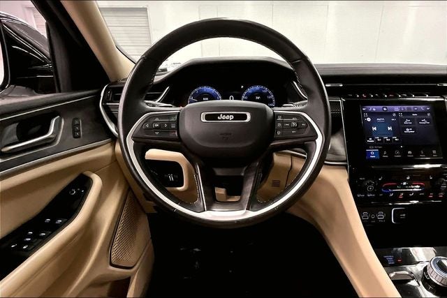 2022 Jeep Grand Cherokee L Limited 4x4 - Pano Roof - Adaptive Cruise - Htd Seats