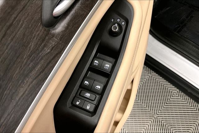 2023 Jeep Grand Cherokee L Limited 4x4-Adaptive Cruise-Htd/Cooled Seats-Remote Start