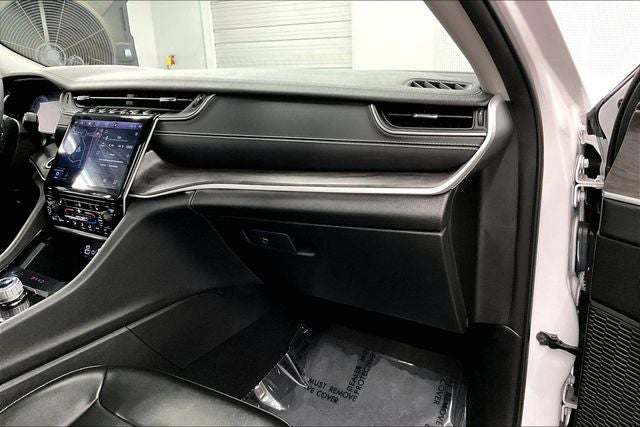 2023 Jeep Grand Cherokee L Limited 4x4-Pano Roof-Adaptive Cruise-Htd Seats