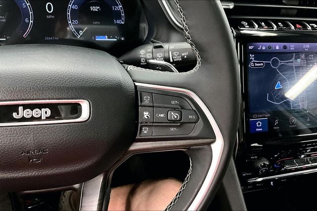 2023 Jeep Grand Cherokee L Limited 4x4-Pano Roof-Adaptive Cruise-Htd Seats