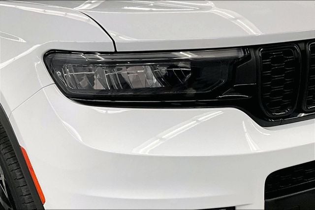 2023 Jeep Grand Cherokee L Limited 4x4-Pano Roof-Adaptive Cruise-Htd Seats