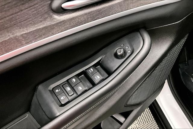 2023 Jeep Grand Cherokee L Limited 4x4-Pano Roof-Adaptive Cruise-Htd Seats