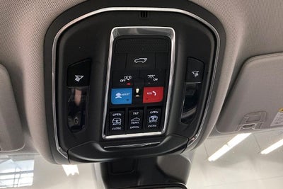 2022 Jeep Grand Cherokee L Limited 4x4-Pano Roof-Adaptive Cruise-Htd Leather