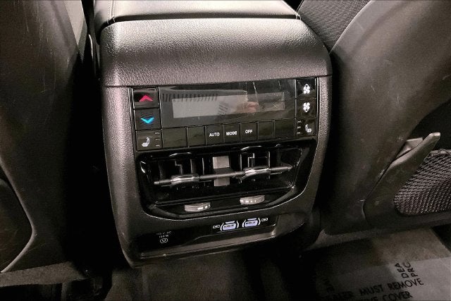 2023 Jeep Grand Cherokee L Limited 4X4-Heated Seats-Adaptive Cruise