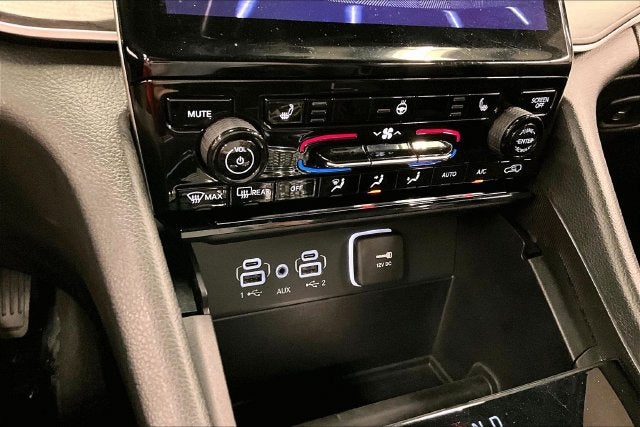 2024 Jeep Grand Cherokee L Limited 4x4-Adaptive Cruise-Htd Seats-Remote Start