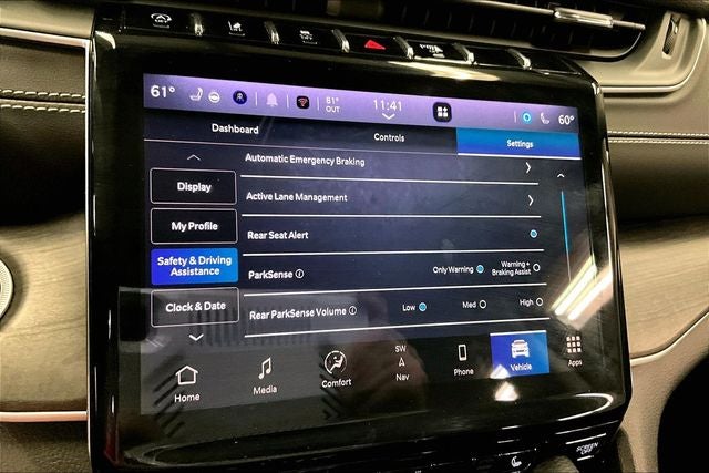 2024 Jeep Grand Cherokee L Limited 4x4 - Adaptive Cruise - Htd Seats - Remote Start