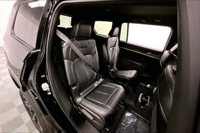 2025 Jeep Grand Cherokee L Limited 4x4 - Black Appearance Pkg - Adaptive Cruise - 20'