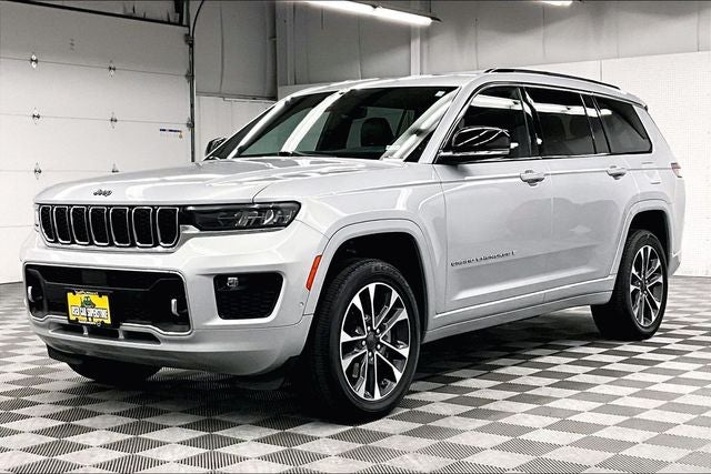 2023 Jeep Grand Cherokee L Overland 4X4-Pano Roof-3RD row