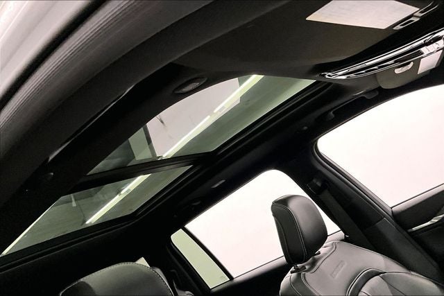 2023 Jeep Grand Cherokee L Overland 4X4-Pano Roof-3RD row