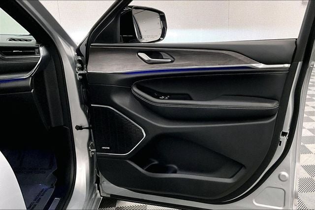 2023 Jeep Grand Cherokee L Overland 4X4-Pano Roof-3RD row