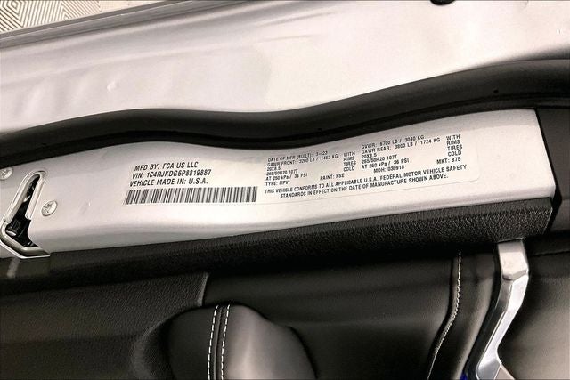 2023 Jeep Grand Cherokee L Overland 4X4-Pano Roof-3RD row
