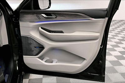 2022 Jeep Grand Cherokee L Overland