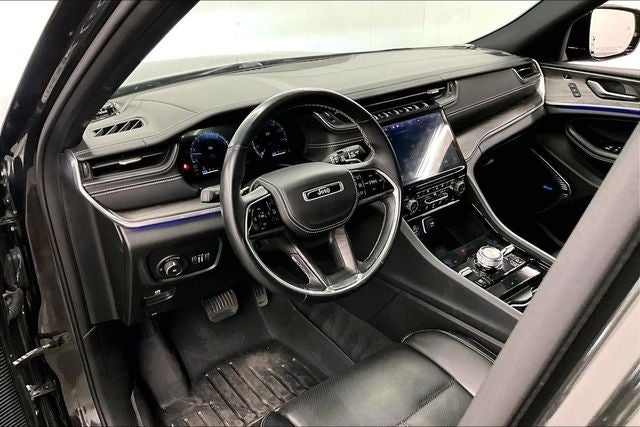 2022 Jeep Grand Cherokee L Overland 4x4-Pano Roof-Htd/Cooled Massaging Seats