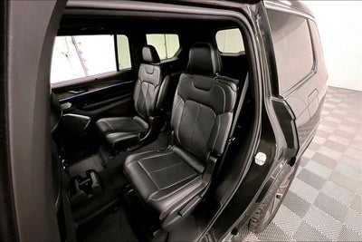 2022 Jeep Grand Cherokee L Overland 4x4-Pano Roof-Htd/Cooled Massaging Seats