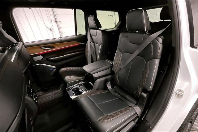 2024 Jeep Grand Cherokee L Summit