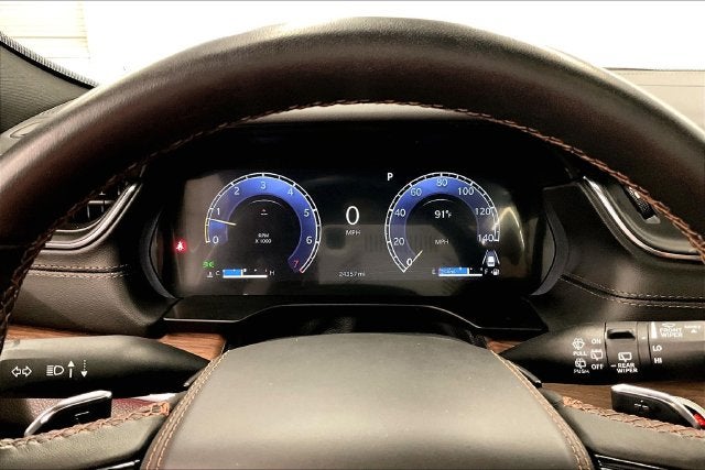 2025 Jeep Grand Cherokee L Summit 4x4-Pano Roof-Htd/Cooled Massaging Leather