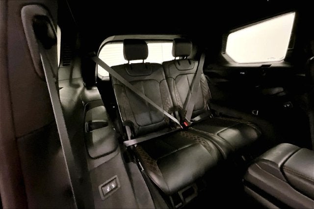 2025 Jeep Grand Cherokee L Summit 4x4-Pano Roof-Htd/Cooled Massaging Leather