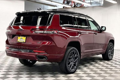 2025 Jeep Grand Cherokee L Summit 4x4-Pano Roof-Htd/Cooled Massaging Leather