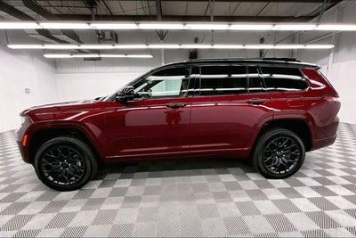2025 Jeep Grand Cherokee L Summit 4x4-Pano Roof-Htd/Cooled Massaging Leather