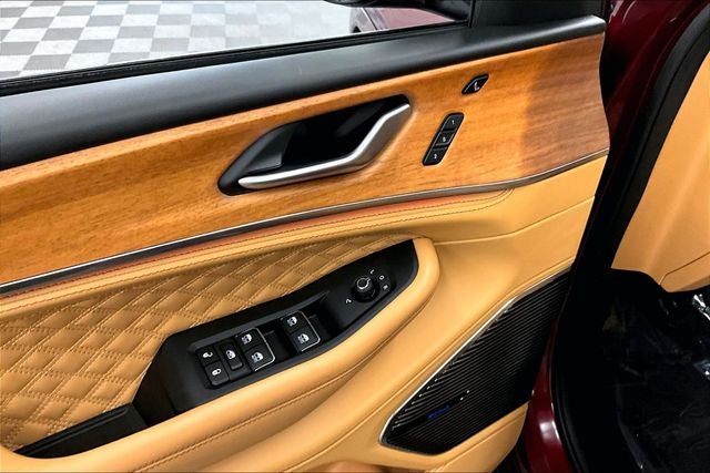 2025 Jeep Grand Cherokee L Summit 4x4-Pano Roof-Htd/Cooled Massaging Leather