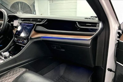 2023 Jeep Grand Cherokee L Summit 4x4-Pano Roof-Htd/Cooled Massaging Leather-DVD