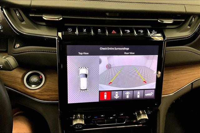 2023 Jeep Grand Cherokee L Summit