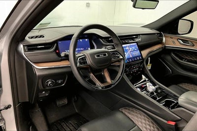 2024 Jeep Grand Cherokee L Summit 4x4 - Pano Roof - Htd/Cooled Massaging Seats