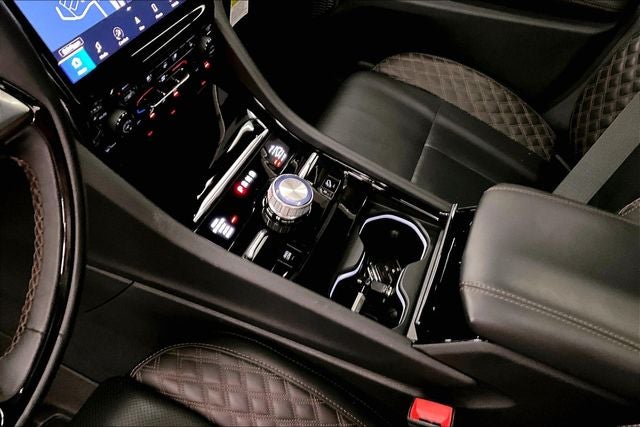 2024 Jeep Grand Cherokee L Summit 4x4 - Pano Roof - Htd/Cooled Massaging Seats