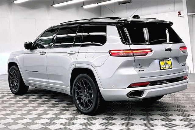 2024 Jeep Grand Cherokee L Summit 4x4 - Pano Roof - Htd/Cooled Massaging Seats