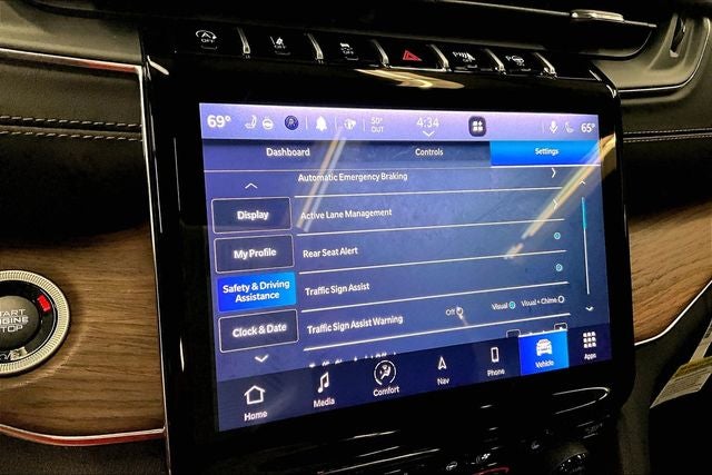 2024 Jeep Grand Cherokee L Summit 4x4 - Pano Roof - Htd/Cooled Massaging Seats