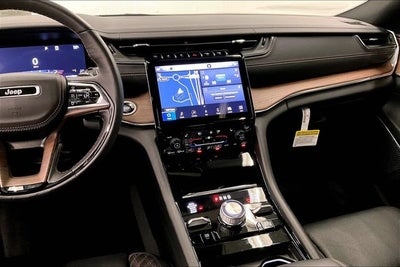 2024 Jeep Grand Cherokee L Summit 4x4 - Pano Roof - Htd/Cooled Massaging Seats