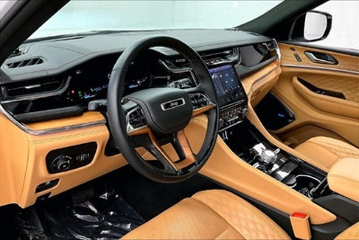 2024 Jeep Grand Cherokee L Summit 4x4-Pano Roof-Htd/Cooled Massaging Leather-21'' Wh