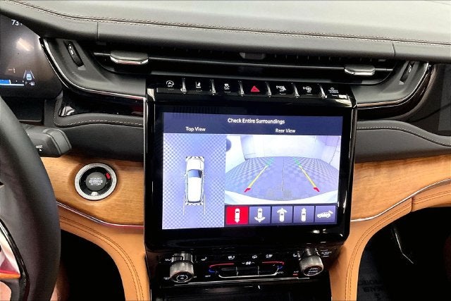 2024 Jeep Grand Cherokee L Summit 4x4-Pano Roof-Htd/Cooled Massaging Leather-21'' Wh