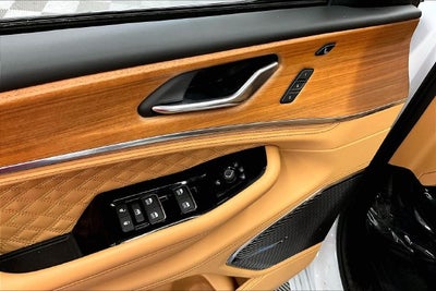2024 Jeep Grand Cherokee L Summit 4x4-Pano Roof-Htd/Cooled Massaging Leather-21'' Wh
