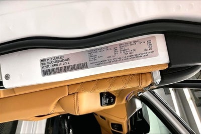 2024 Jeep Grand Cherokee L Summit 4x4-Pano Roof-Htd/Cooled Massaging Leather-21'' Wh
