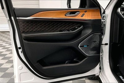 2023 Jeep Grand Cherokee L Summit 4x4 - Reserve Pkg - High Altitude Pkg