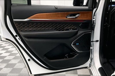 2023 Jeep Grand Cherokee L Summit 4x4 - Reserve Pkg - High Altitude Pkg