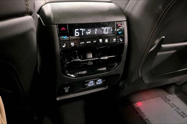 2023 Jeep Grand Cherokee L Summit 4x4 - Reserve Pkg - High Altitude Pkg