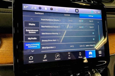 2023 Jeep Grand Cherokee L Summit 4x4 - Reserve Pkg - High Altitude Pkg